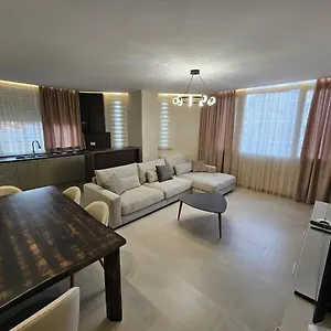 My -tirana Centre Tiran